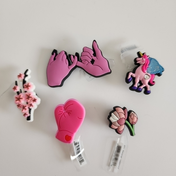 NEW Bundle 5 Pink Shoe Charms Jibbitz for Crocs - Picture 5 of 10